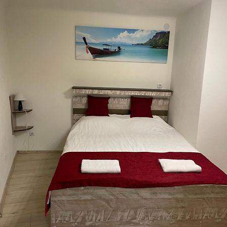 Romantic Hotel Centar Omišalj Esterno foto
